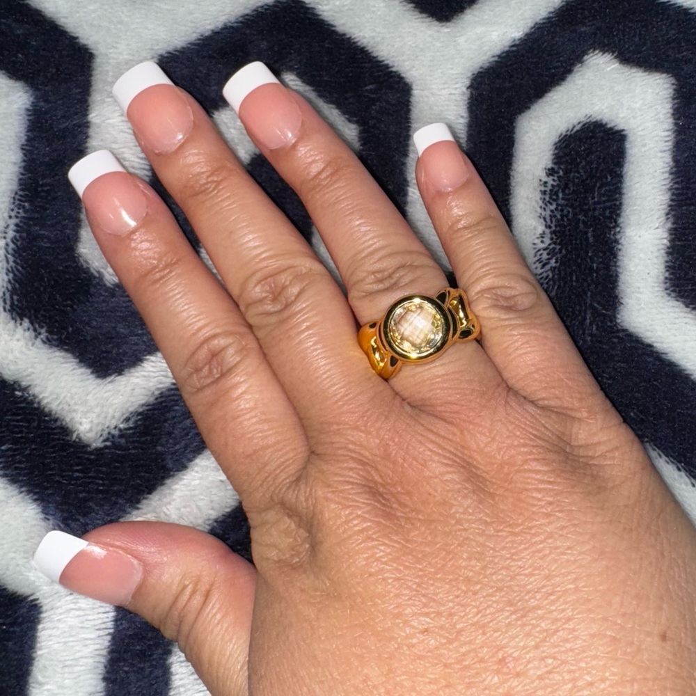 Oro Nuovo Faceted Gemstone Ring 14K Gold
Over Resin